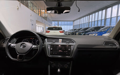 Volkswagen Tiguan II, 2018 год, 2 850 000 рублей, 9 фотография