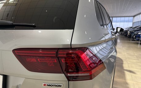 Volkswagen Tiguan II, 2018 год, 2 850 000 рублей, 27 фотография