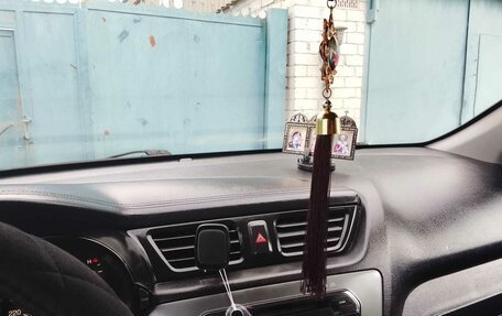 KIA Rio III рестайлинг, 2013 год, 600 000 рублей, 12 фотография