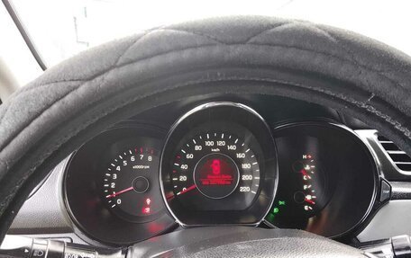 KIA Rio III рестайлинг, 2013 год, 600 000 рублей, 13 фотография