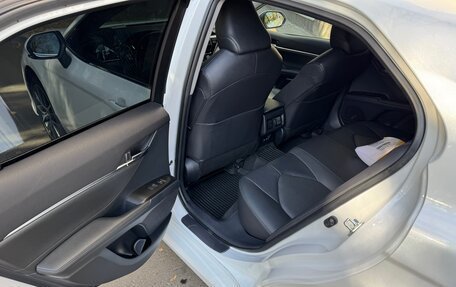 Toyota Camry, 2022 год, 3 950 000 рублей, 15 фотография