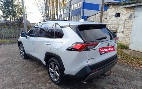 Toyota RAV4, 2019 год, 2 829 000 рублей, 7 фотография