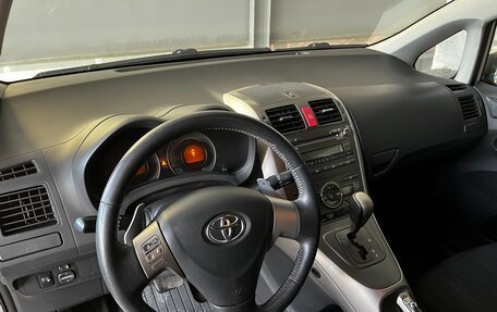 Toyota Auris II, 2008 год, 750 000 рублей, 7 фотография