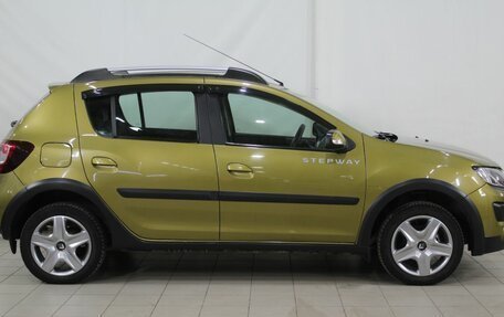 Renault Sandero II рестайлинг, 2015 год, 745 000 рублей, 5 фотография