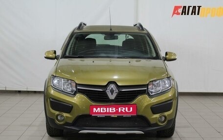 Renault Sandero II рестайлинг, 2015 год, 745 000 рублей, 2 фотография