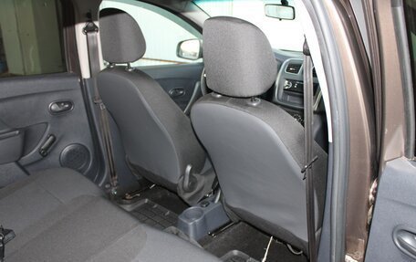 Renault Logan II, 2019 год, 835 000 рублей, 8 фотография