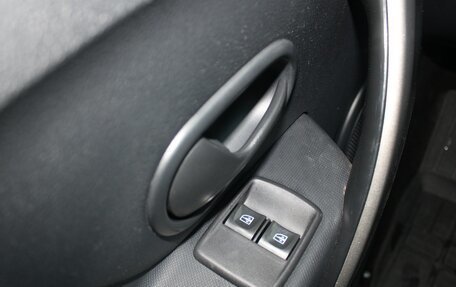 Renault Logan II, 2019 год, 835 000 рублей, 10 фотография