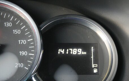 Renault Logan II, 2019 год, 835 000 рублей, 12 фотография