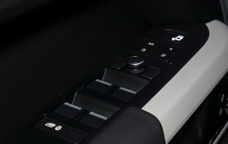 Land Rover Defender II, 2020 год, 4 980 000 рублей, 16 фотография