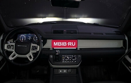 Land Rover Defender II, 2020 год, 4 980 000 рублей, 12 фотография