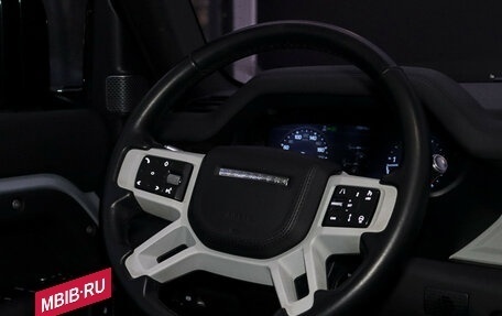 Land Rover Defender II, 2020 год, 4 980 000 рублей, 14 фотография