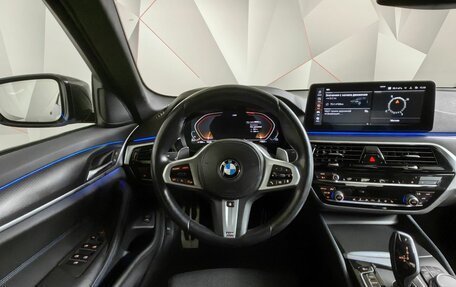 BMW 5 серия, 2021 год, 5 600 000 рублей, 10 фотография