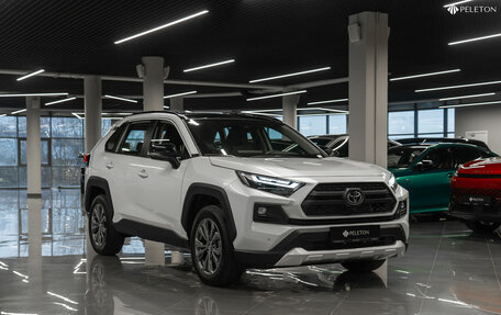 Toyota RAV4, 2025 год, 4 250 000 рублей, 2 фотография