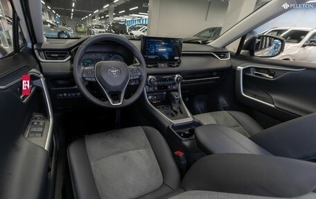 Toyota RAV4, 2025 год, 4 250 000 рублей, 7 фотография