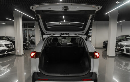 Toyota RAV4, 2025 год, 4 250 000 рублей, 22 фотография