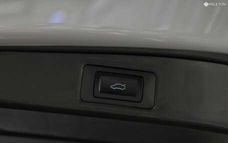 Toyota RAV4, 2025 год, 4 250 000 рублей, 23 фотография