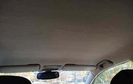 Toyota Avensis III рестайлинг, 2004 год, 880 000 рублей, 12 фотография