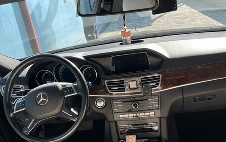 Mercedes-Benz E-Класс, 2015 год, 2 500 000 рублей, 18 фотография