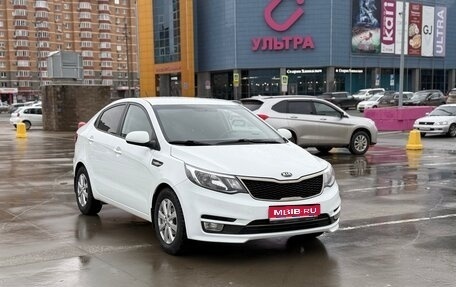 KIA Rio III рестайлинг, 2016 год, 860 000 рублей, 1 фотография