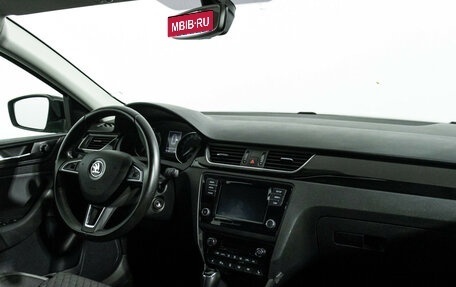 Skoda Rapid I, 2017 год, 1 499 898 рублей, 9 фотография