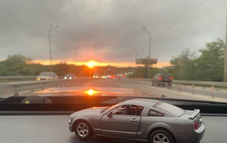 Ford Mustang VI рестайлинг, 2005 год, 2 200 000 рублей, 13 фотография