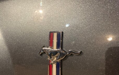 Ford Mustang VI рестайлинг, 2005 год, 2 200 000 рублей, 18 фотография