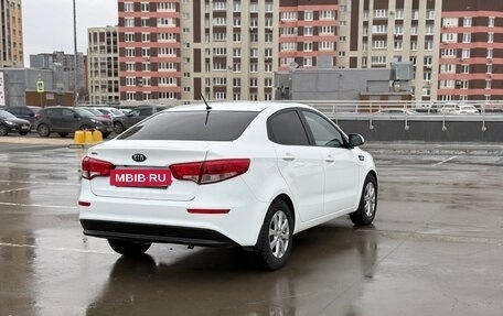 KIA Rio III рестайлинг, 2016 год, 860 000 рублей, 6 фотография