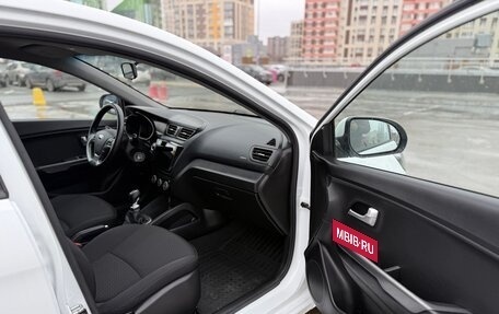 KIA Rio III рестайлинг, 2016 год, 860 000 рублей, 11 фотография