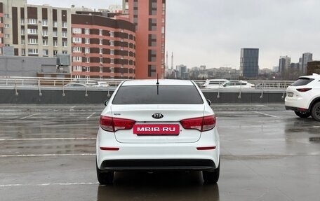 KIA Rio III рестайлинг, 2016 год, 860 000 рублей, 8 фотография