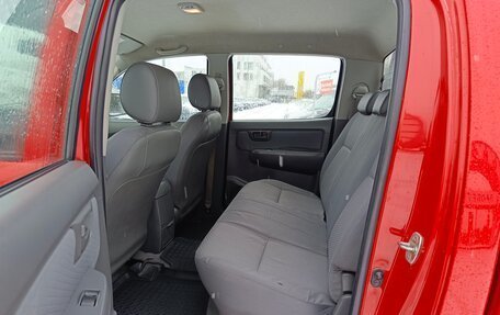 Toyota Hilux VII, 2012 год, 2 099 000 рублей, 13 фотография