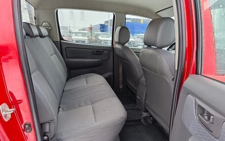 Toyota Hilux VII, 2012 год, 2 099 000 рублей, 15 фотография