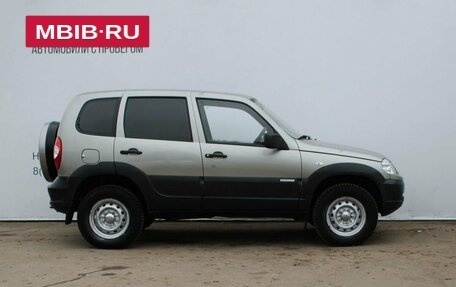 Chevrolet Niva I рестайлинг, 2011 год, 379 000 рублей, 4 фотография
