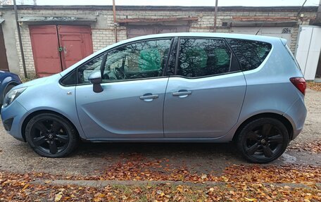 Opel Meriva, 2013 год, 550 000 рублей, 1 фотография