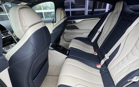 BMW 8 серия, 2022 год, 9 200 000 рублей, 6 фотография