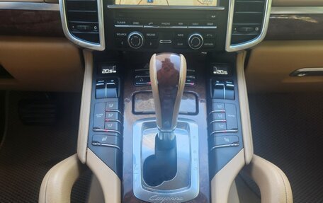 Porsche Cayenne III, 2010 год, 2 150 000 рублей, 17 фотография