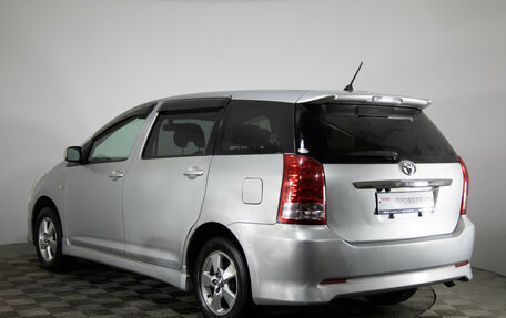 Toyota Wish II, 2005 год, 899 000 рублей, 7 фотография