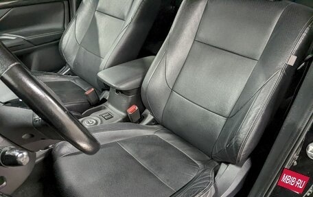 Mitsubishi Outlander III рестайлинг 3, 2016 год, 1 750 000 рублей, 14 фотография