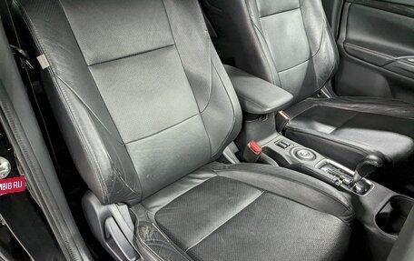 Mitsubishi Outlander III рестайлинг 3, 2016 год, 1 750 000 рублей, 21 фотография