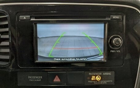 Mitsubishi Outlander III рестайлинг 3, 2016 год, 1 750 000 рублей, 29 фотография