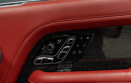 Land Rover Range Rover IV рестайлинг, 2021 год, 10 990 000 рублей, 40 фотография