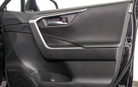 Toyota RAV4, 2023 год, 3 995 000 рублей, 25 фотография