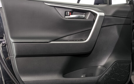 Toyota RAV4, 2023 год, 3 995 000 рублей, 19 фотография