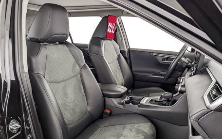 Toyota RAV4, 2023 год, 3 995 000 рублей, 24 фотография