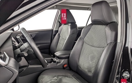 Toyota RAV4, 2023 год, 3 995 000 рублей, 20 фотография