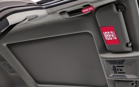 Toyota RAV4, 2023 год, 3 995 000 рублей, 23 фотография