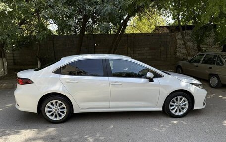 Toyota Corolla, 2023 год, 1 690 000 рублей, 4 фотография