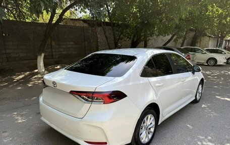 Toyota Corolla, 2023 год, 1 690 000 рублей, 6 фотография