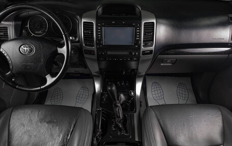 Toyota Land Cruiser Prado 120 рестайлинг, 2008 год, 2 589 000 рублей, 8 фотография