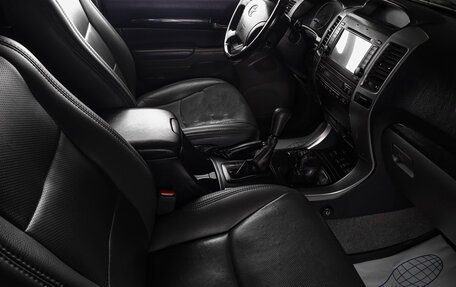 Toyota Land Cruiser Prado 120 рестайлинг, 2008 год, 2 589 000 рублей, 18 фотография