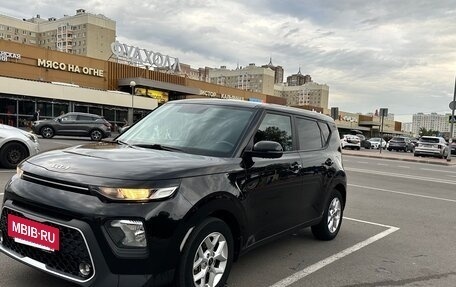 KIA Soul III, 2022 год, 1 650 000 рублей, 8 фотография